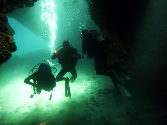 BlueIsland Divers - Dive Center in Greece
