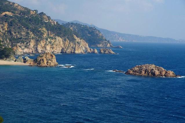 Canyelles Diving - Dive Center in Spain