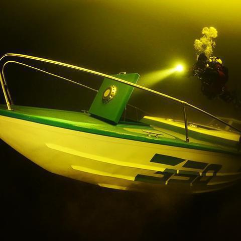 Diveplace - Dive Center in Netherlands